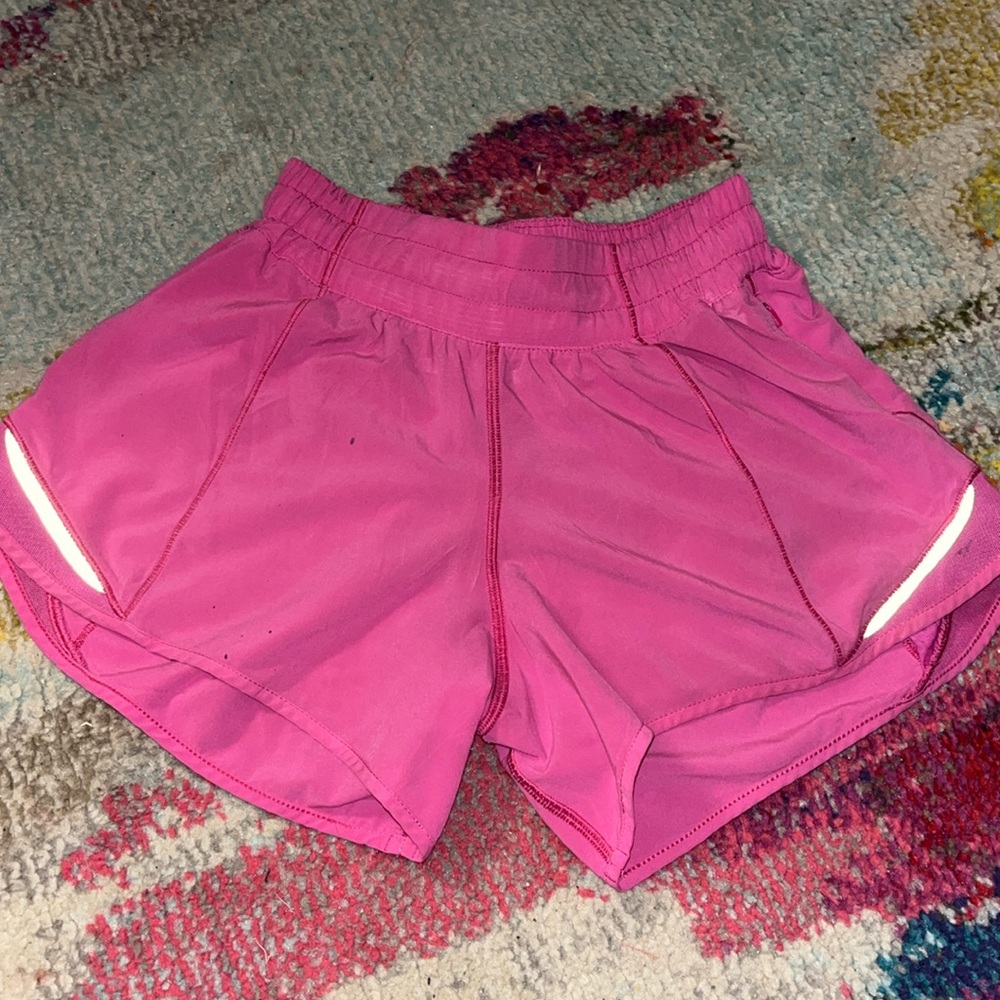 Sonic pink lululemon hotty hots